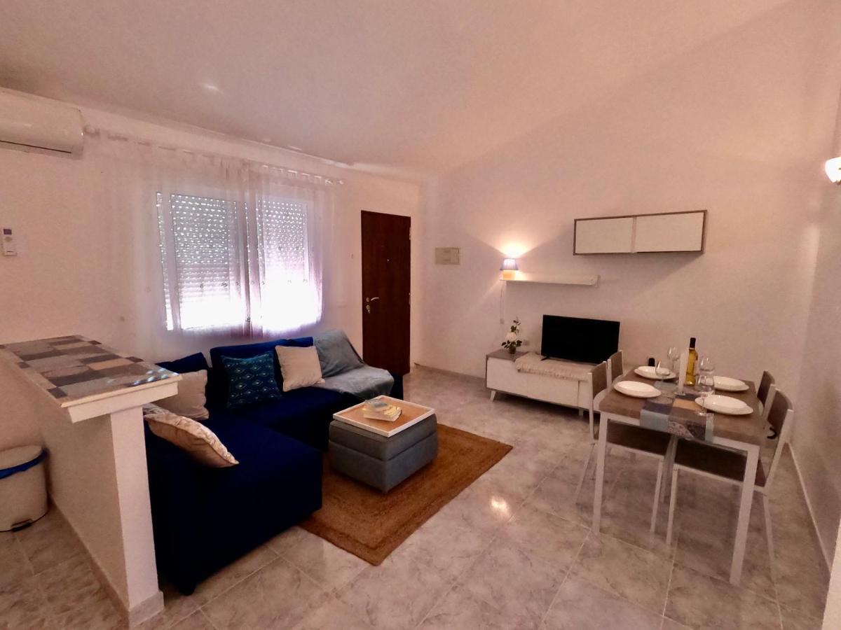 Close To Beaches & Golf Courses - With Pool & Bbq 알리칸테 외부 사진