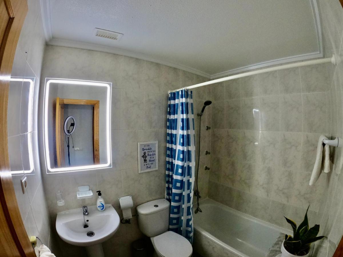 Close To Beaches & Golf Courses - With Pool & Bbq 알리칸테 외부 사진