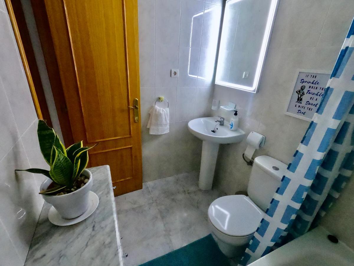 Close To Beaches & Golf Courses - With Pool & Bbq 알리칸테 외부 사진